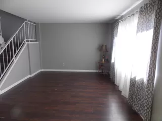 Photo #6: 6160666 Listing