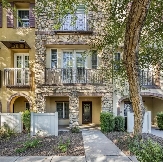 MLS: 6160763 Condo For Sale