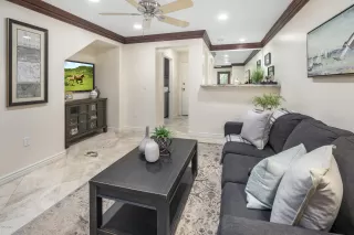 Photo #1: 6160763 Listing