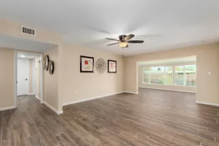 Photo #2: 6160788 Listing 
