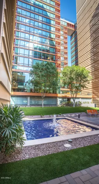 Photo #2: 6160800 Listing