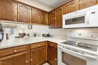 Photo #3: 6161105 Listing