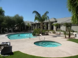 Photo #3: 6161108 Listing