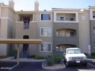 Photo #6: 6161108 Listing