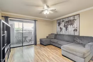 Photo #5: 6161170 Listing 
