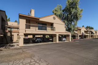 Photo #2: 6161324 Listing