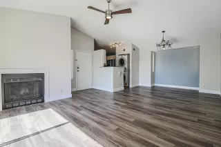 Photo #3: 6161324 Listing