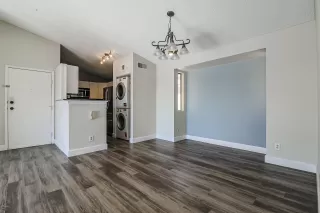 Photo #5: 6161324 Listing