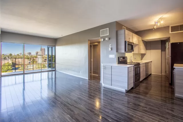 MLS: 6161352 Condo For Sale