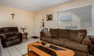 Photo #3: 6161434 Listing