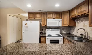 Photo #6: 6161434 Listing