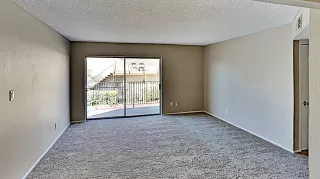 Photo #5: 6161564 Listing 