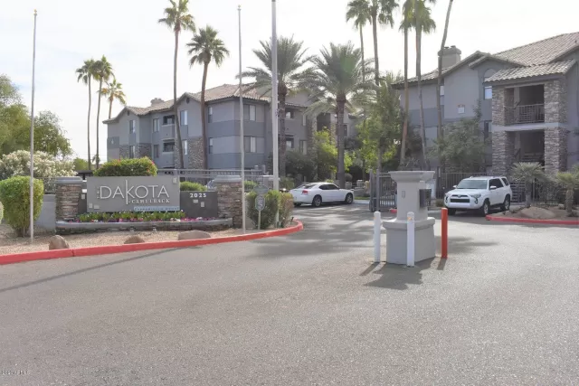 MLS: 6161664 Condo For Sale