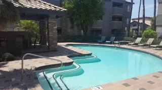 Photo #1: 6161664 Listing 