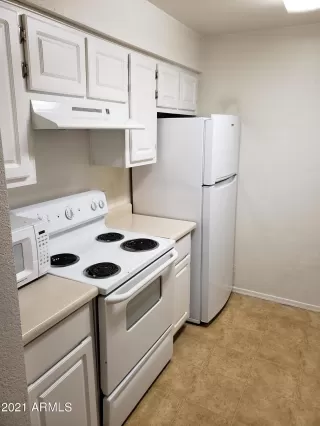 Photo #5: 6161664 Listing 