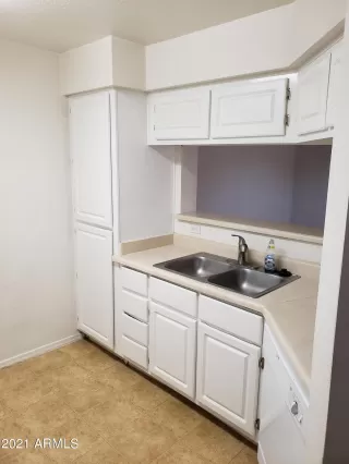 Photo #6: 6161664 Listing 