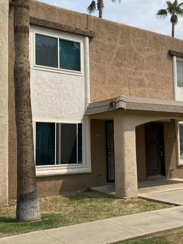 MLS: 6161687 Condo For Sale