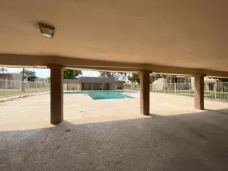 Photo #5: 6161687 Listing