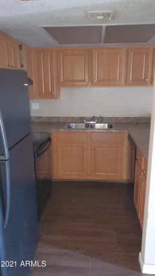 Photo #2: 6161719 Listing