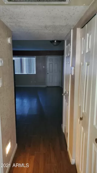 Photo #6: 6161719 Listing