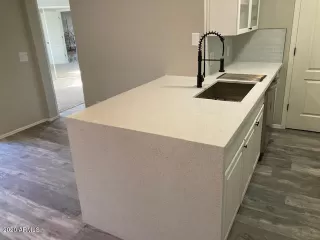 Photo #3: 6161747 Listing 