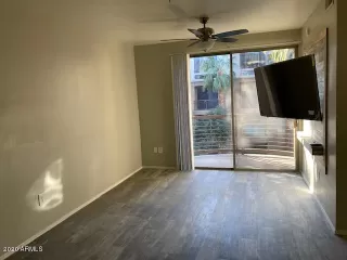 Photo #5: 6161747 Listing 