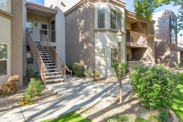 MLS: 6161802 Condo For Sale