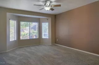 Photo #5: 6161802 Listing