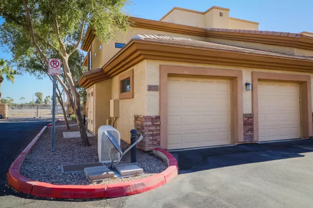 MLS: 6161829 Condo For Sale