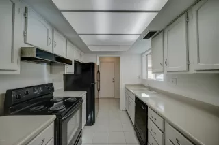 Photo #6: 6161925 Listing