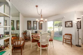 Photo #6: 6161942 Listing