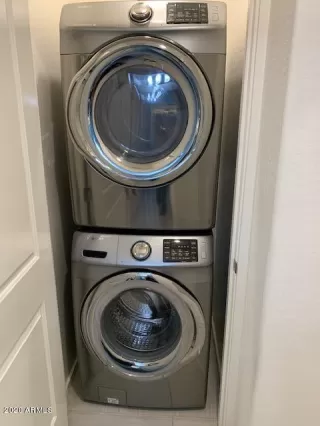 Photo #4: 6162089 Listing