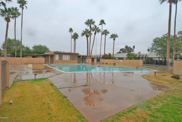 MLS: 6162112 Condo For Sale