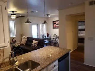 Photo #2: 6162141 Listing