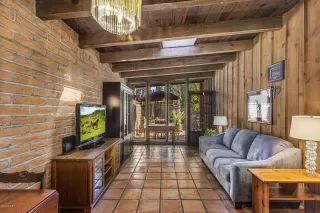 Photo #3: 6162150 Listing