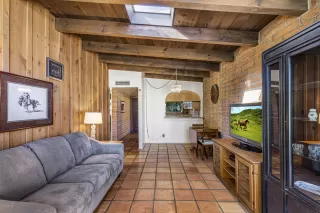 Photo #4: 6162150 Listing