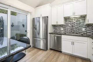 Photo #4: 6162285 Listing