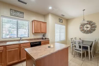 Photo #4: 6162388 Listing 