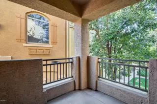 Photo #4: 6162426 Listing