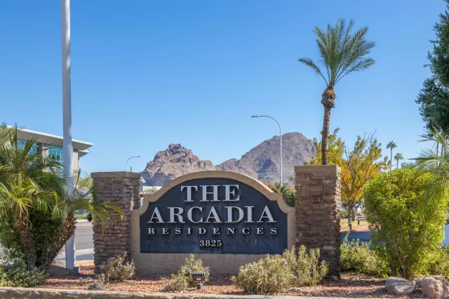 MLS: 6162463 Condo For Sale