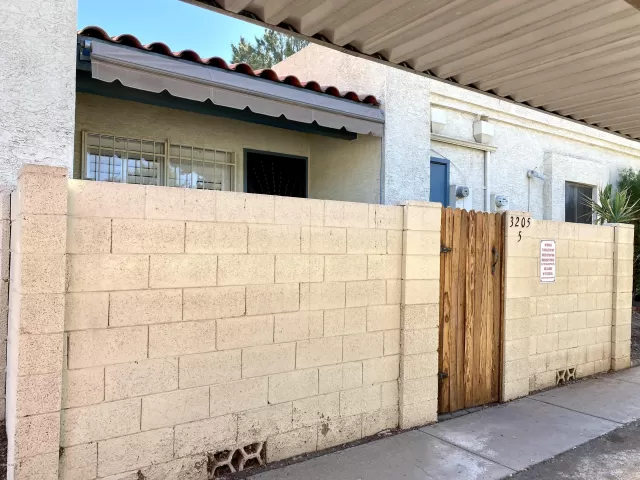 MLS: 6162648 Condo For Sale