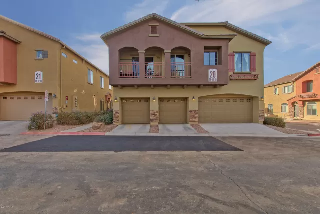 MLS: 6162679 Condo For Sale