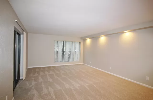 MLS: 6162697 Condo For Sale