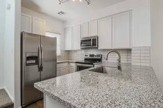 Photo #6: 6162779 Listing 