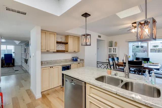 MLS: 6162817 Condo For Sale