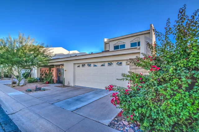 MLS: 6162843 Condo For Sale