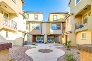 Photo #3: 6162869 Listing 