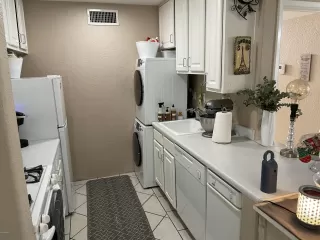 Photo #4: 6162966 Listing 