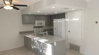 Photo #5: 6162973 Listing