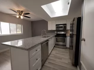 Photo #1: 6162984 Listing